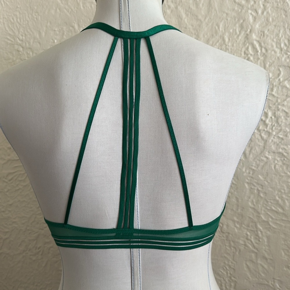 Victoria’s Secret Very Sexy Push-Up Green Lace Strappy Back Bra 32C FLAW
